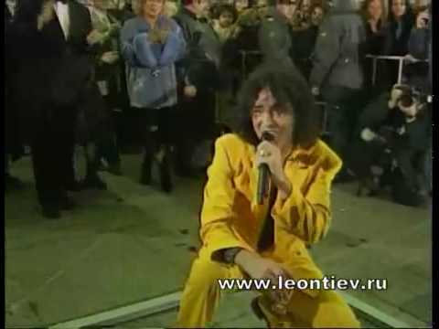 Валерий Леонтьев - Ты мeня нe зaбывaй видео (клип)