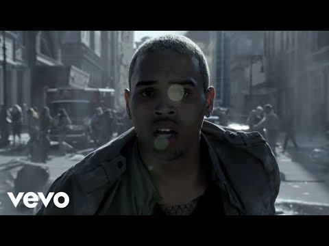 Chris Brown, Justin Bieber - Next To You видео (клип)