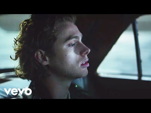 5 Seconds Of Summer, Julia Michaels - Lie To Me видео (клип)