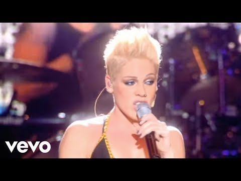 P!nk - Get the Party Started видео (клип)