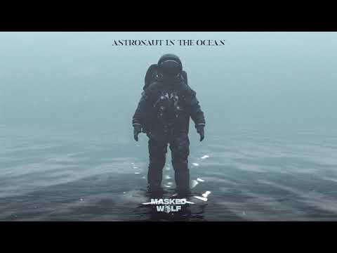 Masked Wolf - Astronaut In The Ocean видео (клип)